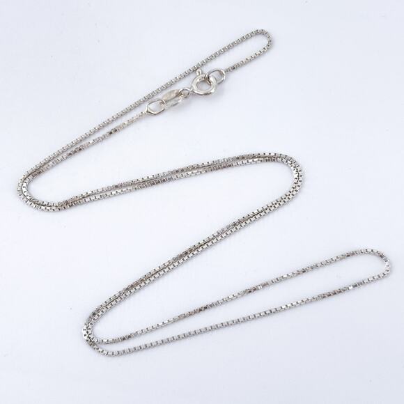 Vintage Italy Sterling Silver 925 Box Chain Necklace 18" - Picture 2 of 4